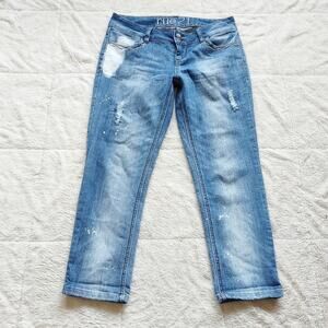 Rue 21 Straight Leg Distressed Capris